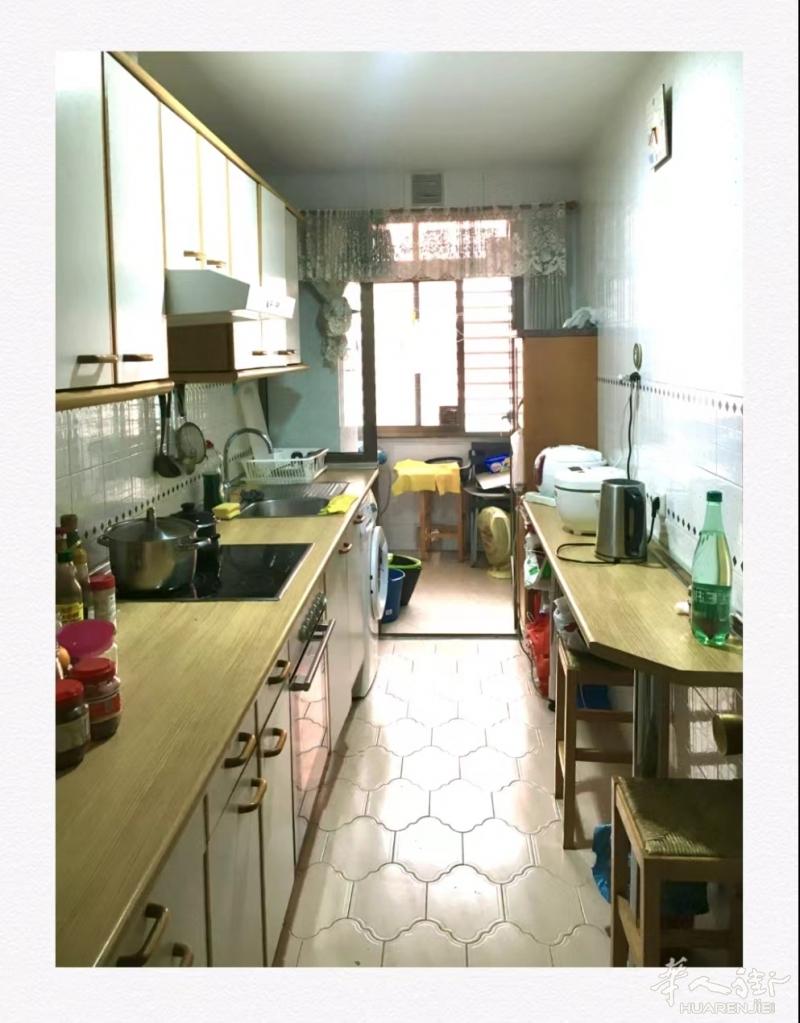 6号线lucero女单间268全包……2