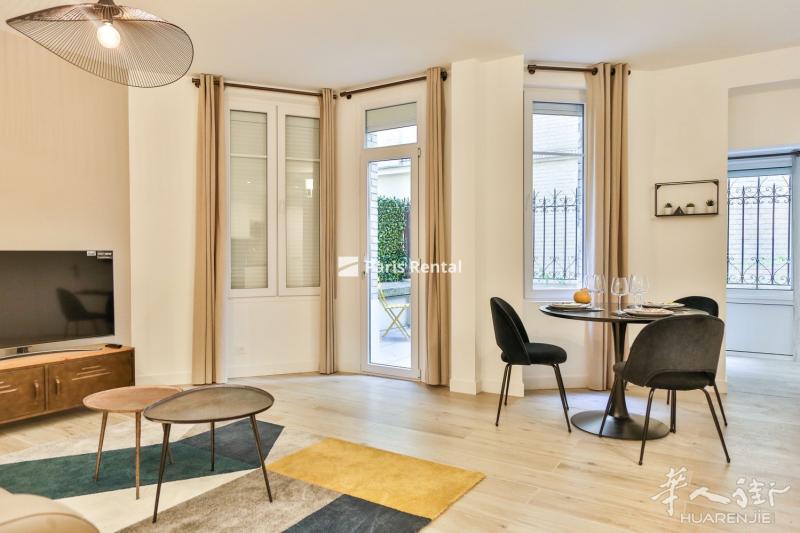 小巴黎15区Convention带花园精装修一居室公寓待租 - rue Vaugelas
