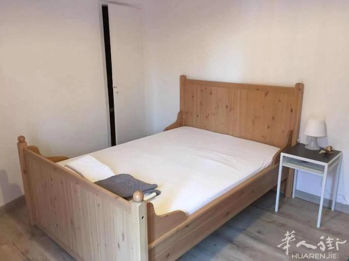 🏡马德里atocha单间出租，七月底八月初起租，有空调！马德里Atocha 大