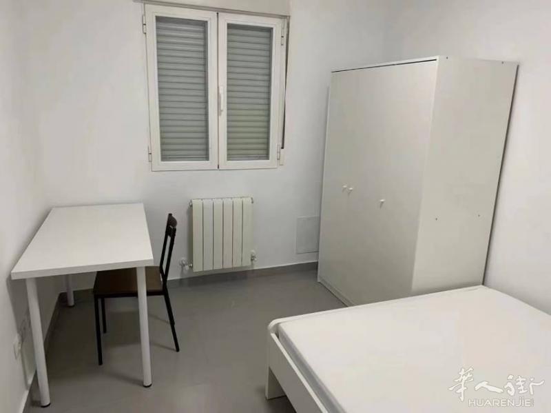 马德里地铁六号线OPORTO 出租4室一厨一卫 租金每月950