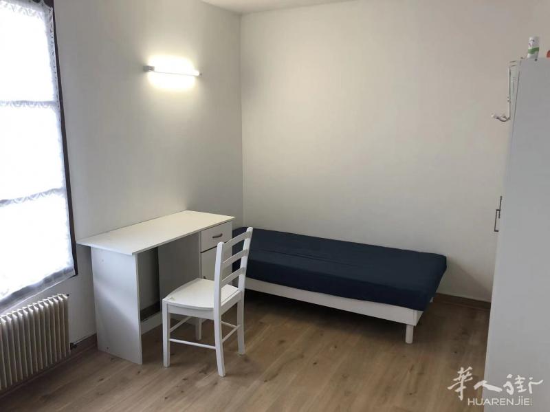 94 Vitry-sur-seine 单间 15.5平 560欧 房东直租