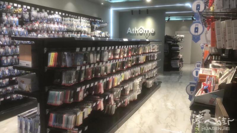 店铺转让 CORSO SAN GOTTARDO 13 MILANO