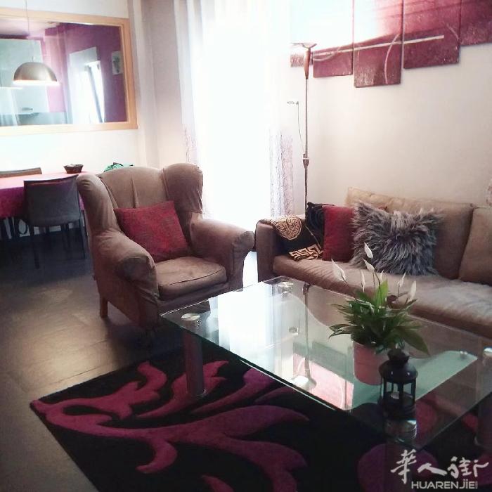 🏡马徳里富人区4路地铁有宽敞精装单间出租，底楼，半地下，房间宽敞，以前是书房，