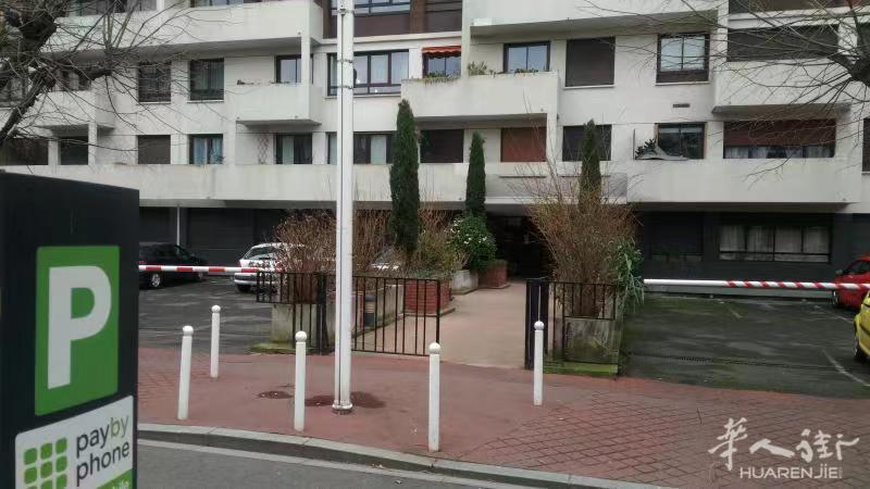 单间分租Montrouge/14区大学城窗对面/富人区/无中介有房补