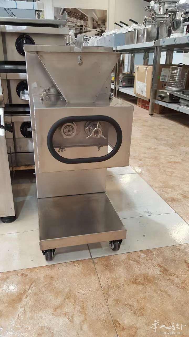 出售商用厨房设备空调超市水果店冰箱展示柜等