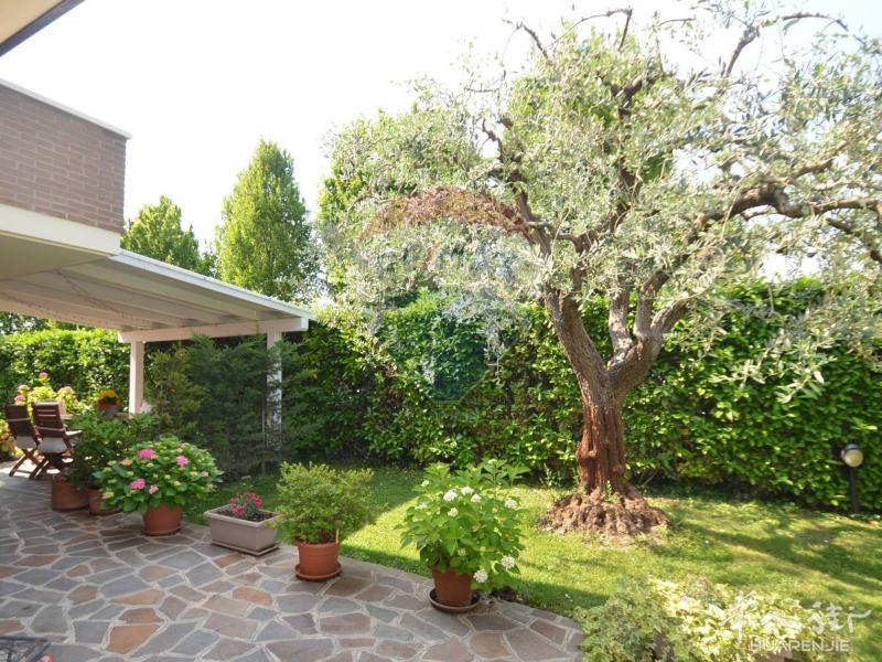 【瑞麦地产】出售Casalserugo 独立房带花园