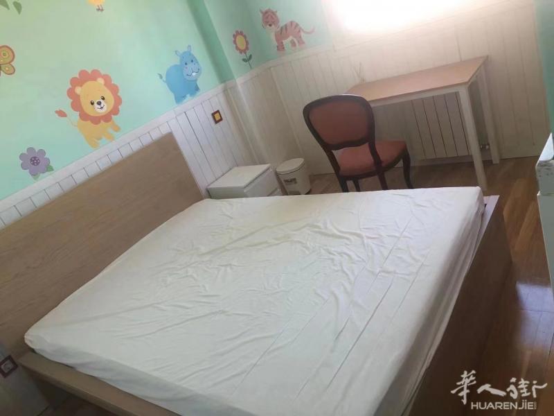 【方便去马自治康普，北部1号线tetuan 大床房