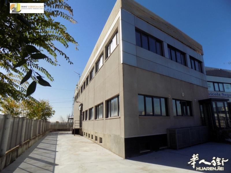 出租/出售Villaviciosa de odon市仓库 整栋楼 安全【编号620】