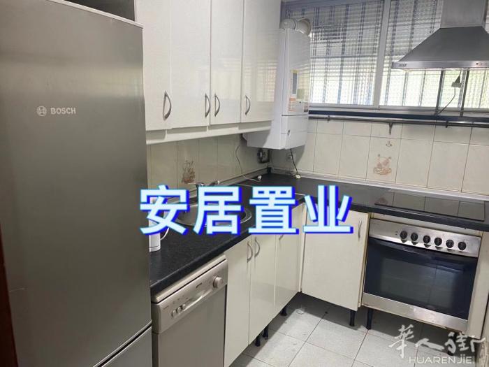 《马德里6号线/C5小火车Laguna整租》 4室1厅2卫，复式房，4台空调 一