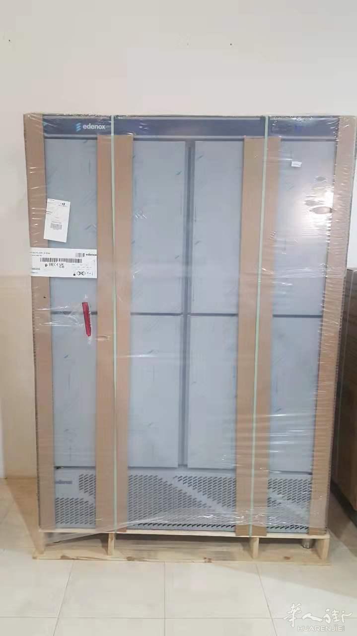 出售玻璃门冰箱，冰箱工作桌，风箱，冰柜