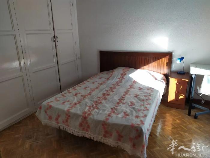 🏡巴塞单间出租，近地铁站Maragall，距圣家堂3公里 L4/L5 Mara