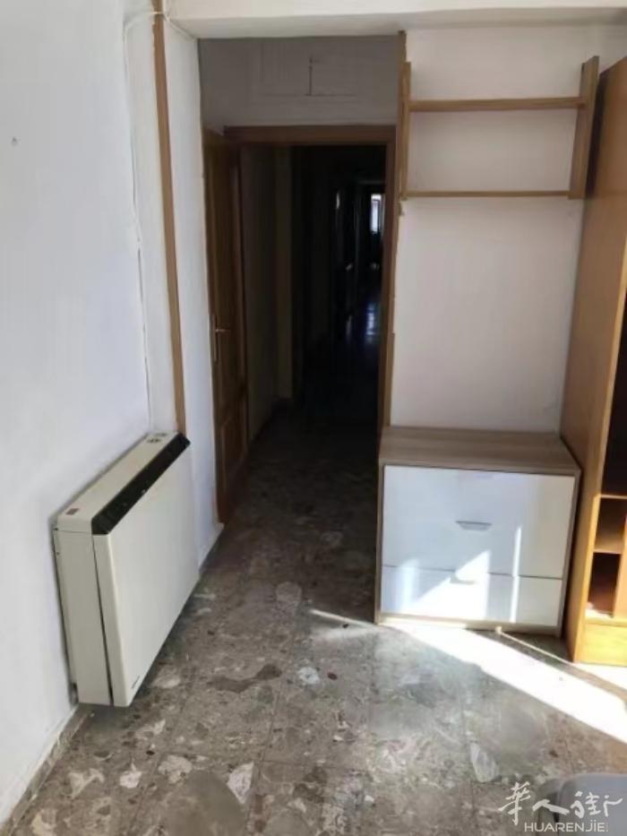 🏡马德里6/10号线 Plaza Elíptica站 单间出租 距离Plaza