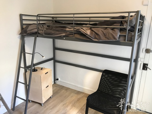 92省Boulogne-Billancourt 近地铁10号线 温馨studio出租