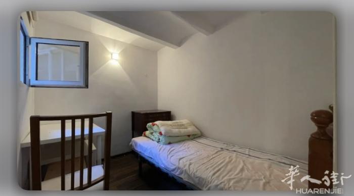 🏡巴塞单间出租，市中心五路diagonal 阳光单间，房子为四室两卫一厅， 租