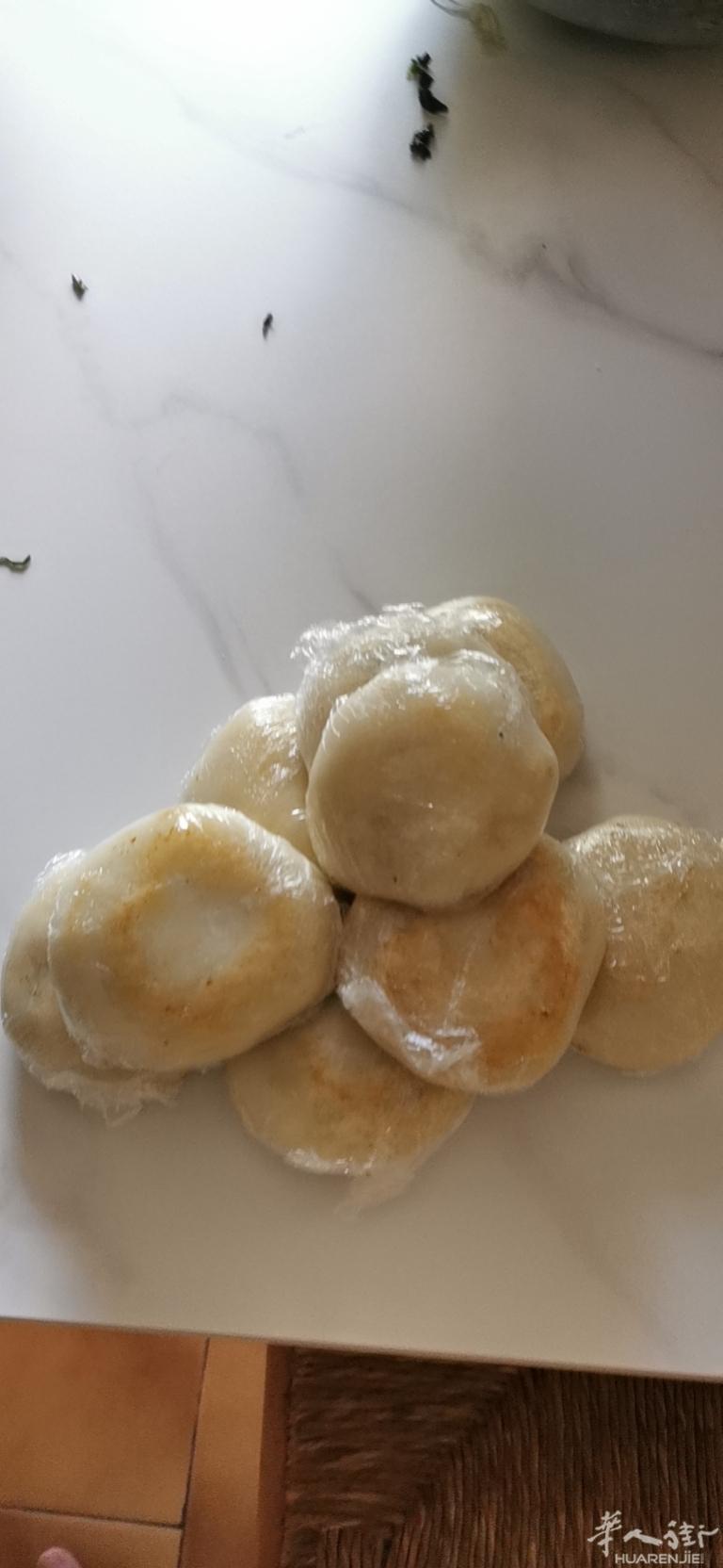 4台烫机2台全新2台8成新，谁要加微信jiaohefeng666666