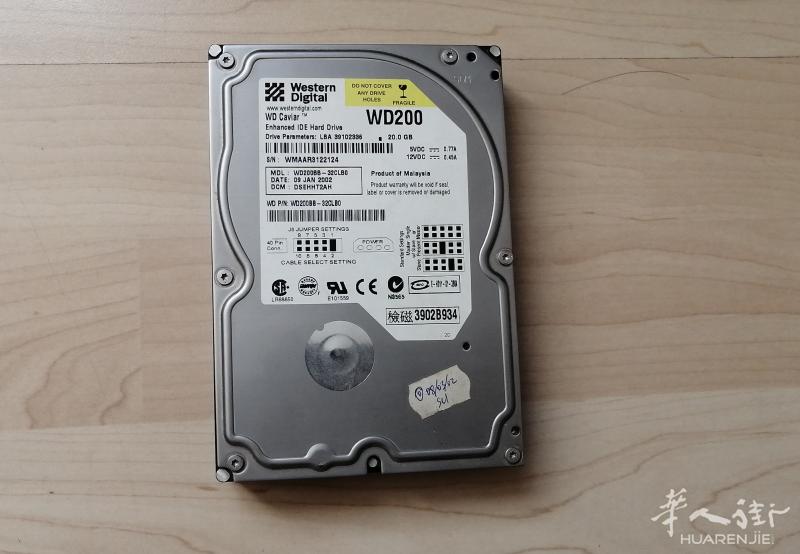 硬盘WD 200 20G/内存HYNIX KOREA 08 2GB