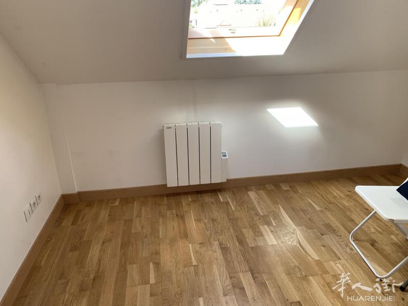 Villejuif 94区·26平·studio·有家具·长租  780€ / 月