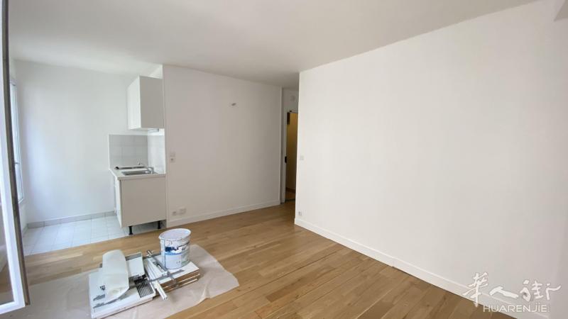 PARIS 11区·24平·studio·无家具·长租  990€ / 月