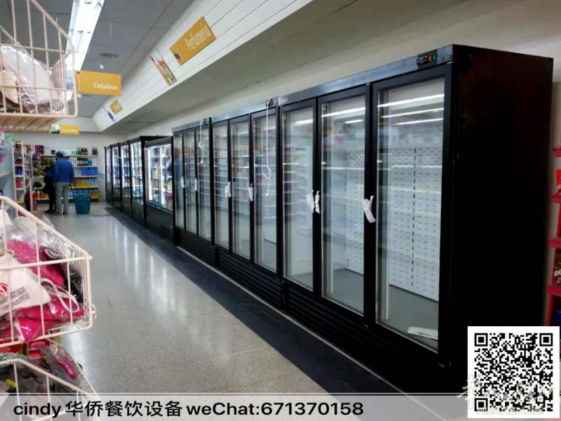 出售三门酒水冰箱，连排制冷展示冰箱等