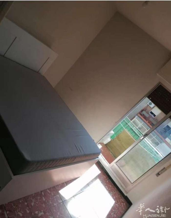 🏡马德里5/7号线Pueblo Nuevo5大房间出租 离地铁5分钟，直达市中
