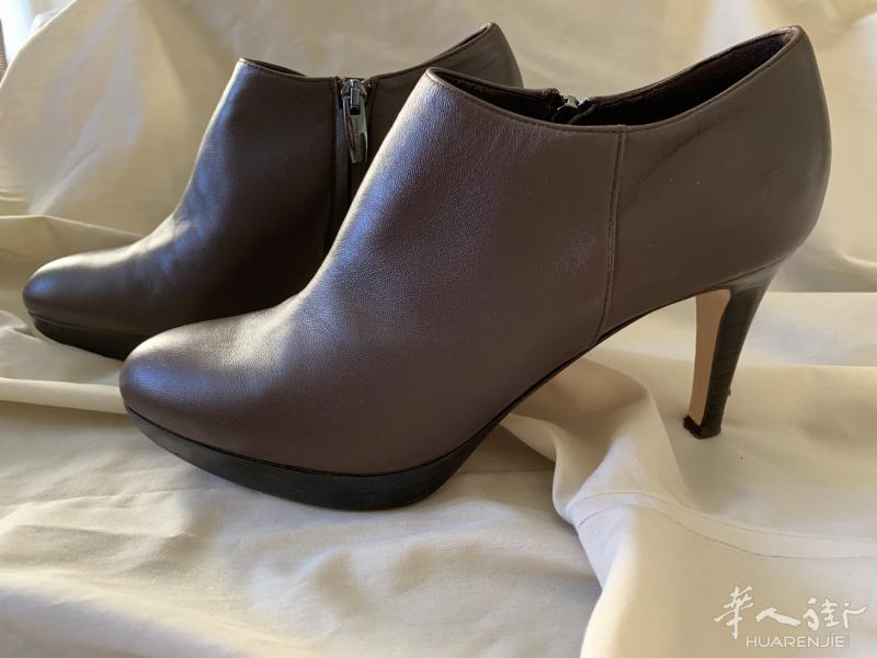 半价转让Gianvito Rossi小牛皮鞋37.5码