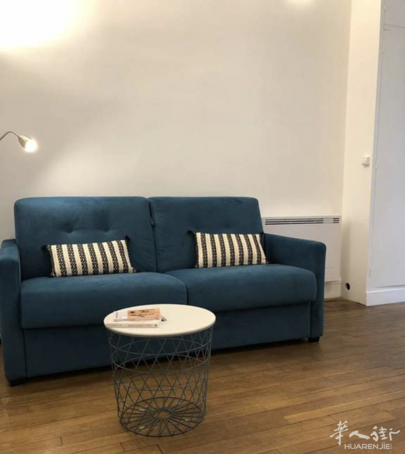 PARIS 6区·20平·studio·家具齐全·长租 1050€ / 月