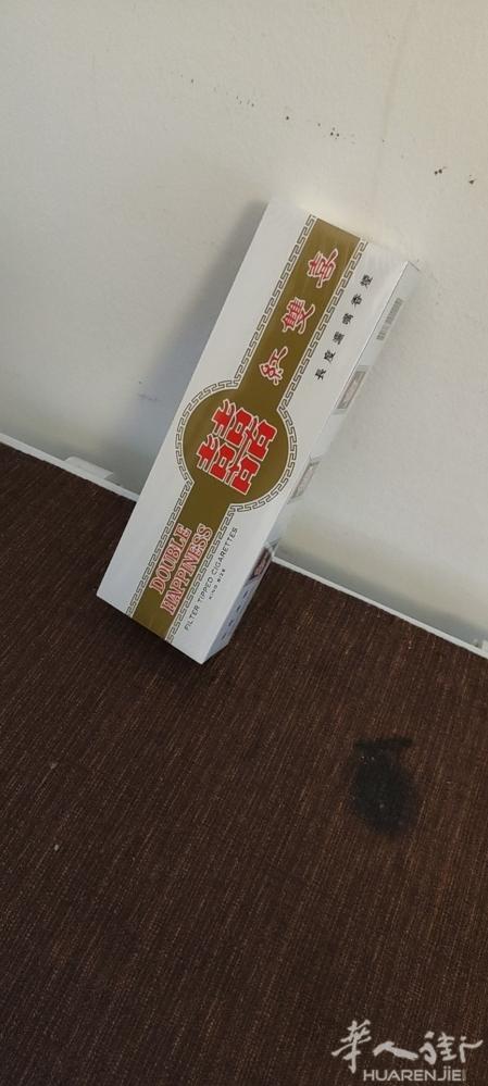 本人长期在米兰为各商家发传单广告 。卸柜 跑腿等服务