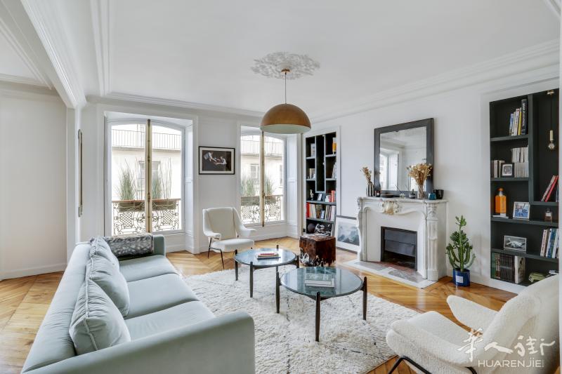 小巴黎9区Grands Boulevard法式两居室公寓待租 - Rue du Faubourg Montmartre