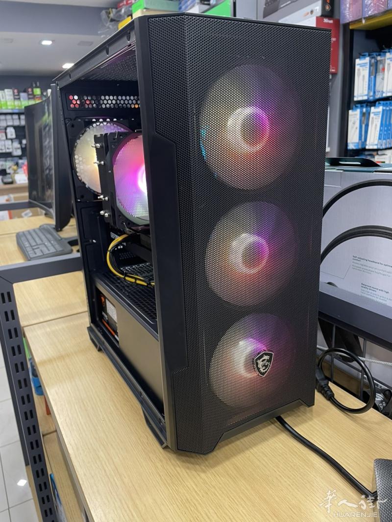 顶峰数码10月特价主机i5 12400F | RTX 3060 12G | 16GB | 1TB SSD | MSI RGB机箱