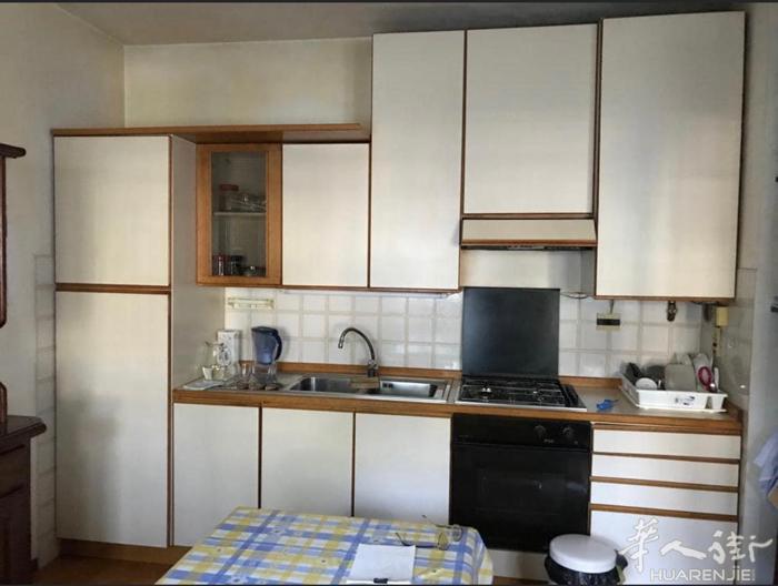 厨具 igigli附近