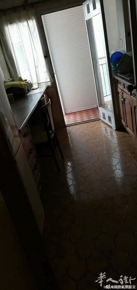 🏡马德里6Carpetana单间出租  离地铁Carpetana站步行8分钟，