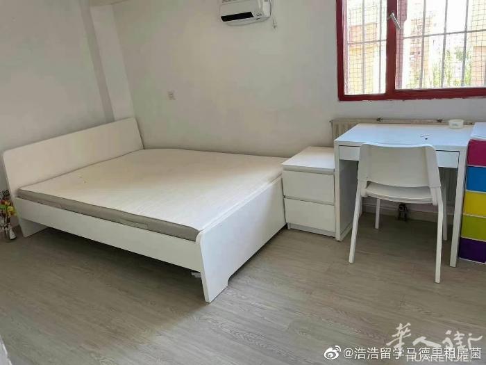 🔵马德里6号线Laguna精装房两室一厅整租，带空调/暖气，面积70㎡，高层带