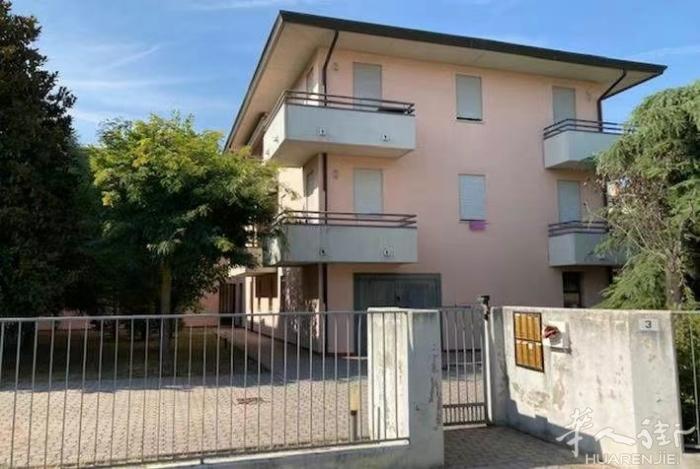 拍卖房Piazzola sul Brenta (PD) 起拍价 48750 €