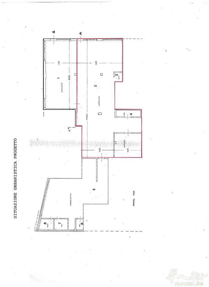 出售商业地产，有130平方米。店面前面有一个很宽的停车场，在Borgo San