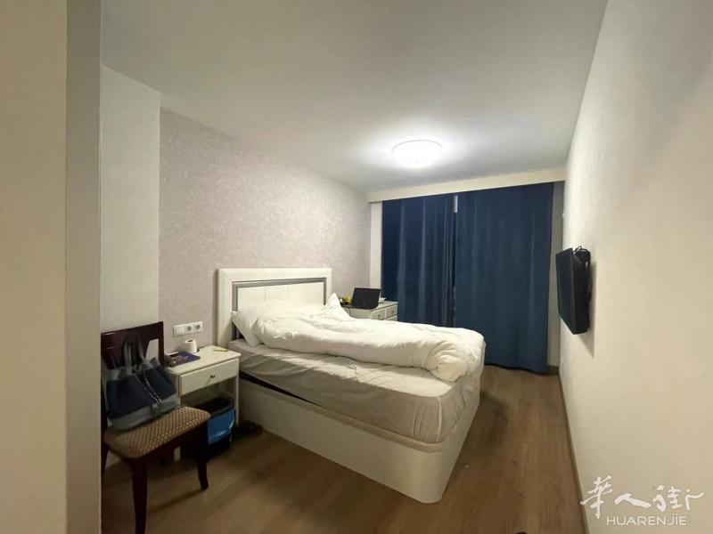 【6号线Plaza Eliptica小区，精装修大