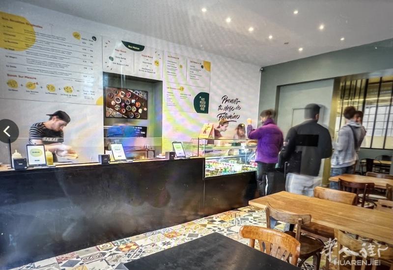 巴黎10区地铁8号线Bonne Nouvelle繁华商街Rue du faubourg poissonnière 快餐馆