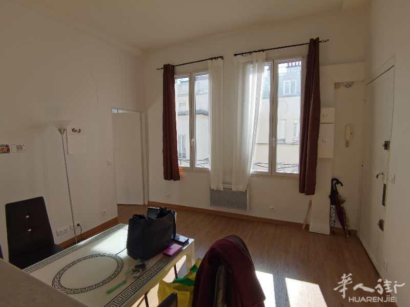 11区(ID:180433) 50平的 公寓,2室1厅 有家具