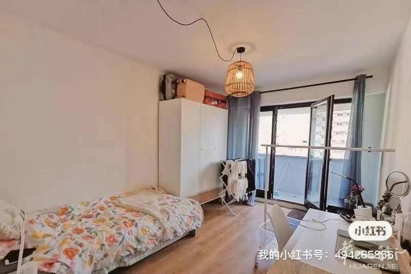 近La défense 巴黎商圈超高性价比54平中央供暖合租新房好房外租（2间空出）
