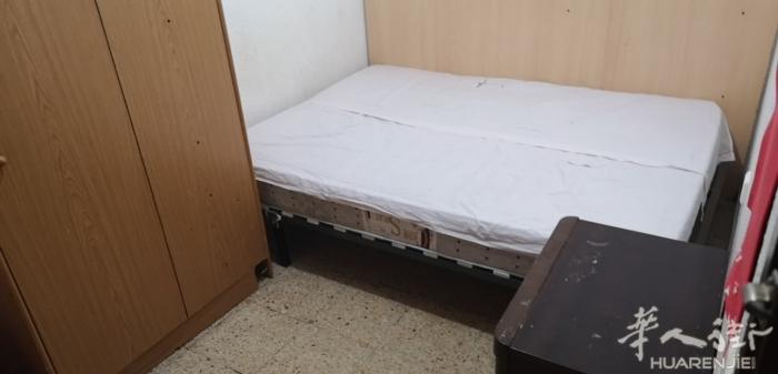 🏡巴塞单间出租，地址C0RNELLA 16 l'Hospitalet de L