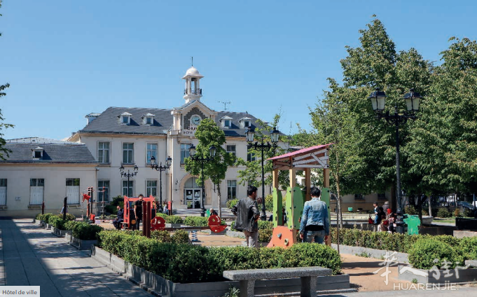 Drancy地铁快线房两房一厅26万起,le bourget站600米,双地铁+快线+电车