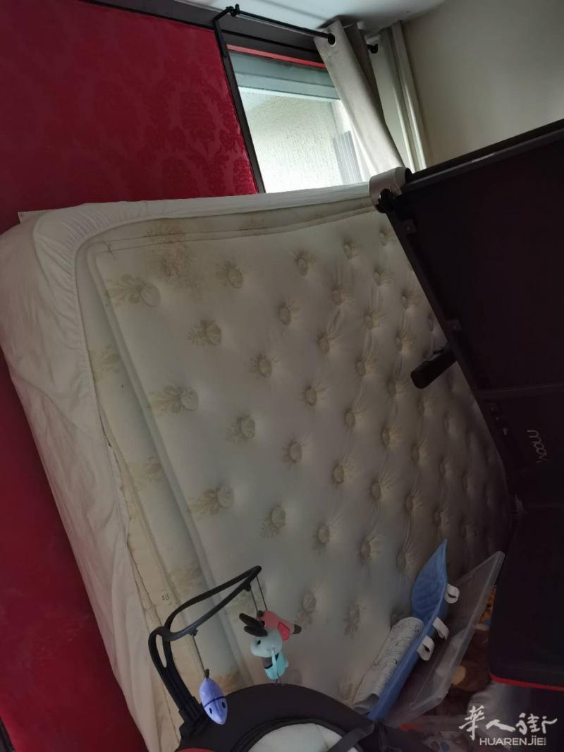 出售入手180床垫