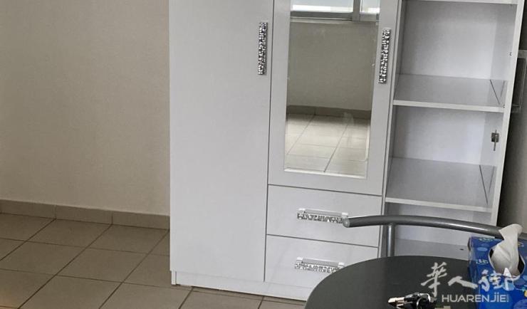 PARIS 18区·18平·公寓·家具齐全·长租 750€ / 月   起租时间 : 2023-01-28 Réf: 188003