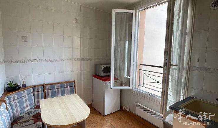 PARIS 19区·26平·公寓·有家具·长租 850€ / 月 起租时间 : 2023-01-29 Réf: 183485