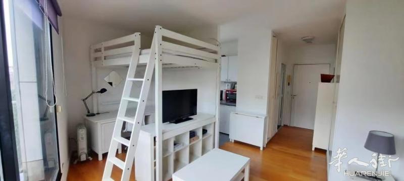 12区(ID:189169) 25.55平的 studio 有家具