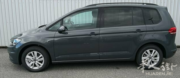 大众 Touran 2,0 TDI Comfortline DSG 七座