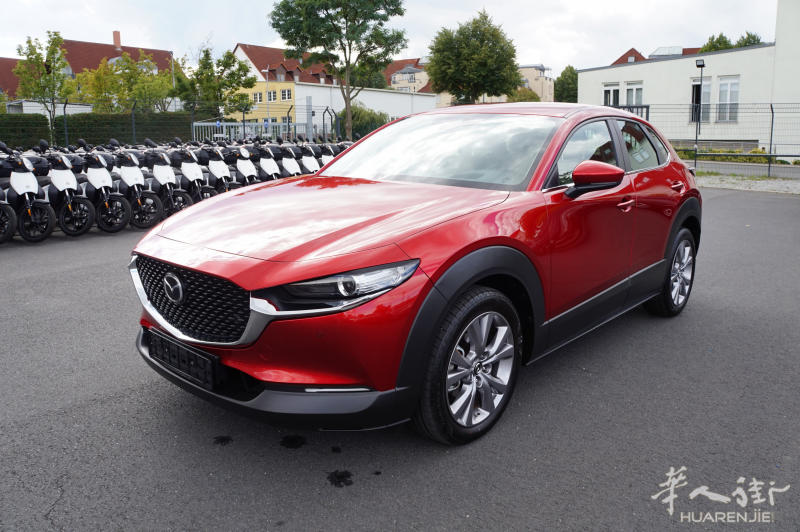 马自达Mazda CX-30 Skyactiv-D 1.8 Sky   116cv     12/2021  21.500km