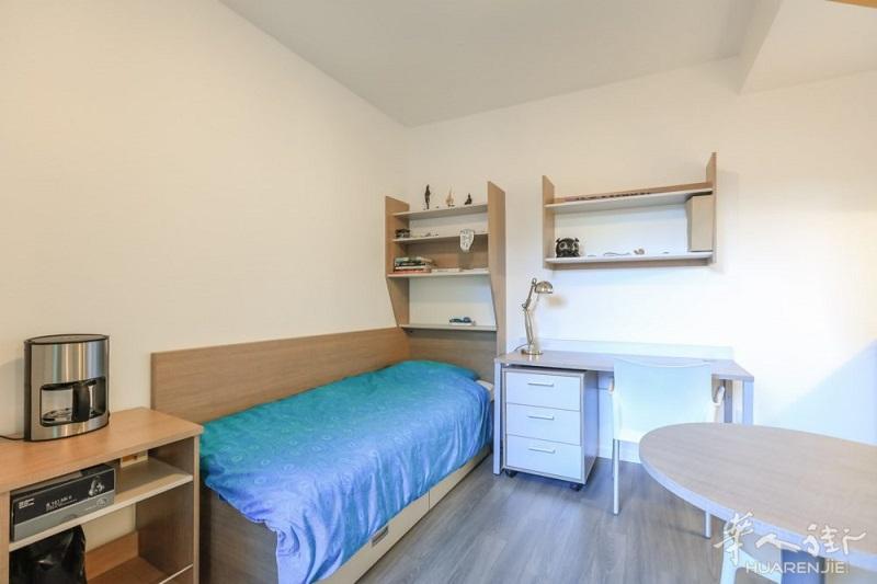 9号线mairie montreuil 政府公寓36平复式840全包，有房补3月初空