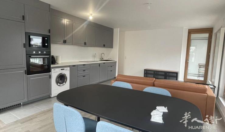 PARIS 18区·63.3平·公寓·有家具·长租 2100€ / 月 起租时间 : 2023-02-09