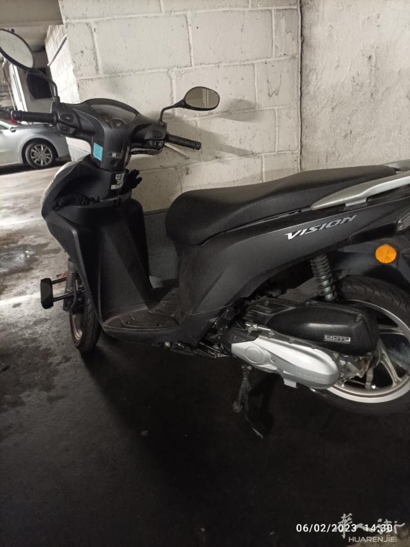 小型摩托车Honda