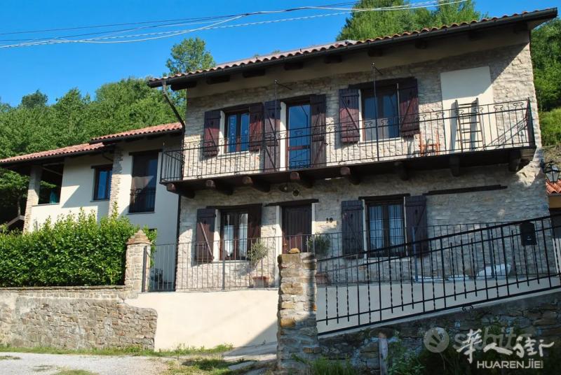 Cerretto Langhe (CN)出售Laghe山脉中心区域的别墅